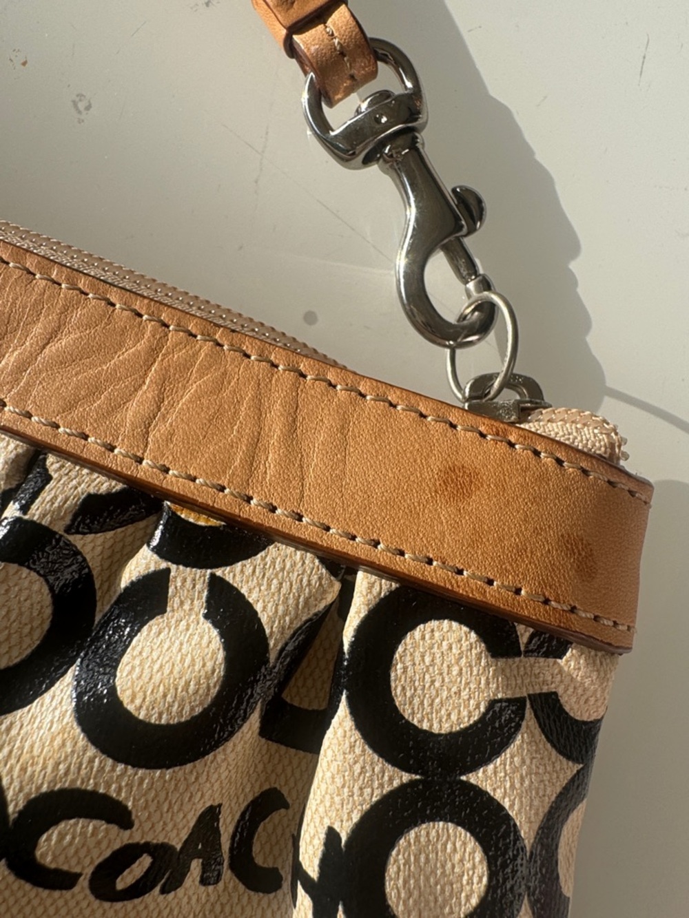 Coach Tan and Black Signature Wristlet - Picture 4 of 12